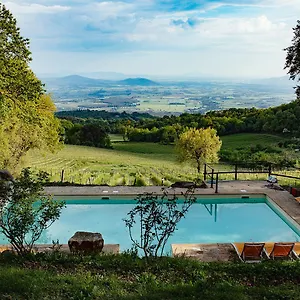 https://valdonica-winery-vineyard-residence-sassofortino.it-tuscanyhotel.com